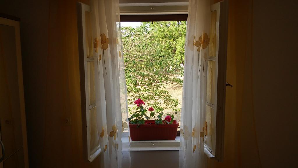 Apartment Karla Jadrtovac Chambre photo